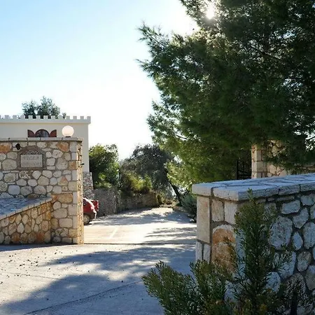 Theodora View Klio Apartment